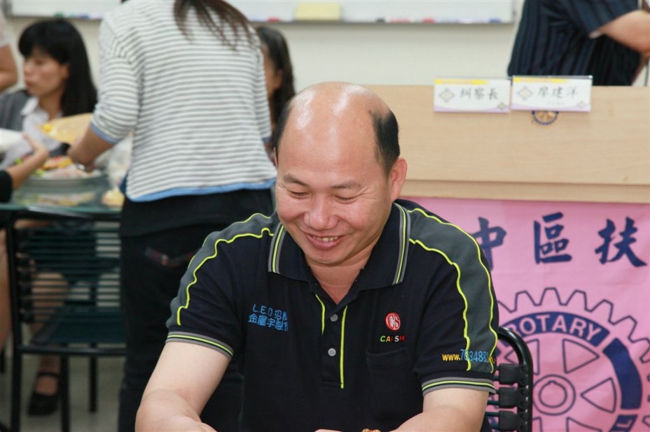 203.jpg