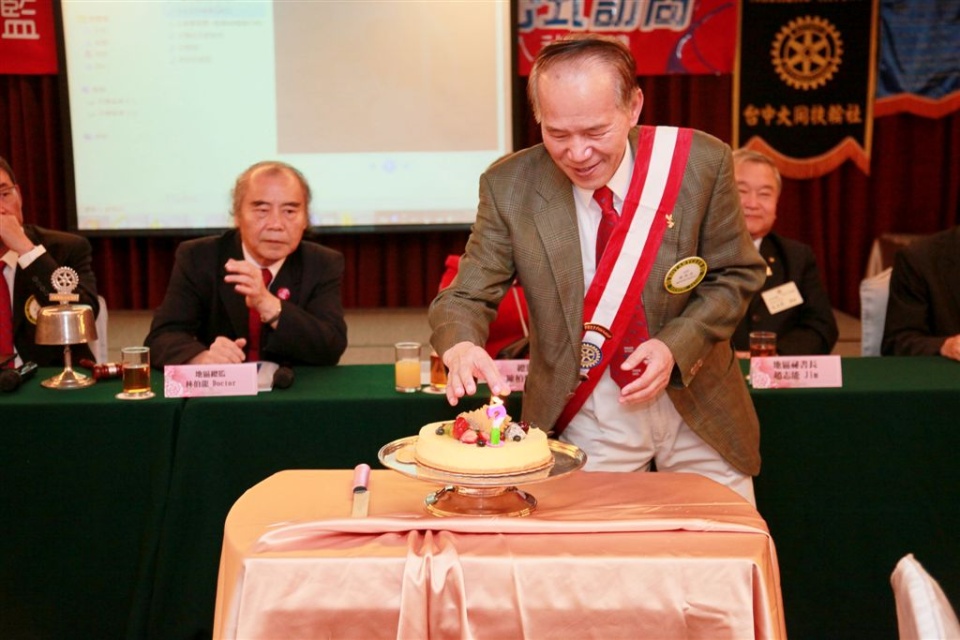 dt153.jpg
