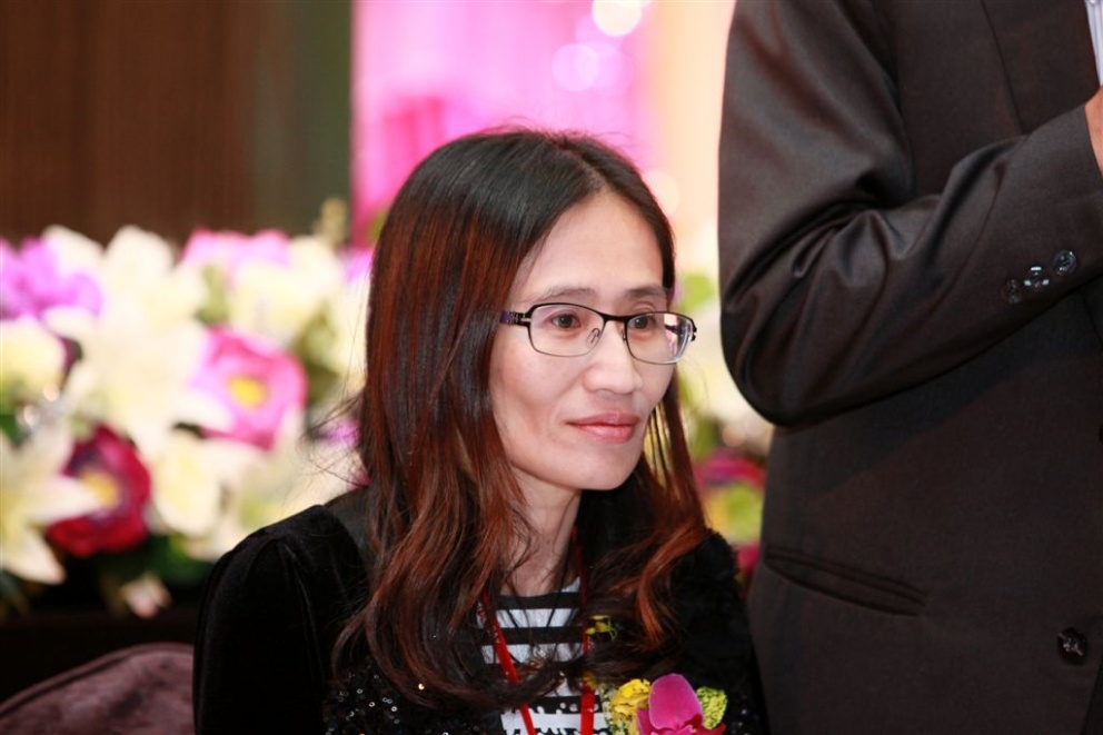 dz083.jpg