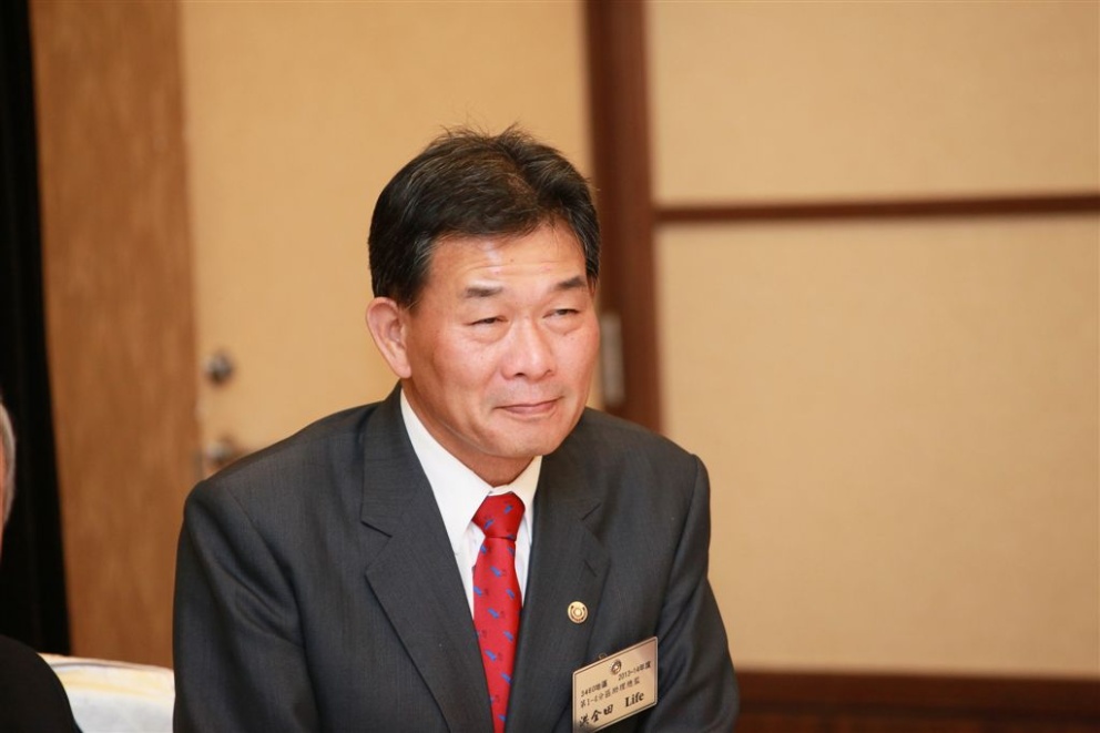 tn047.jpg