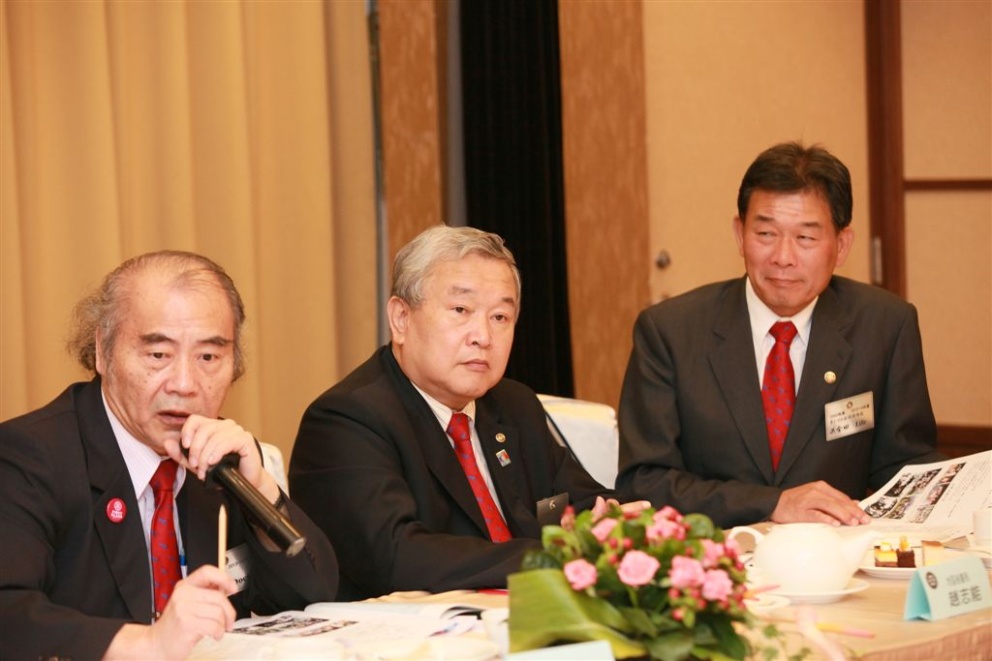 tn050.jpg