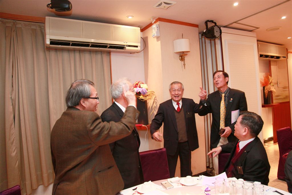 c040.jpg