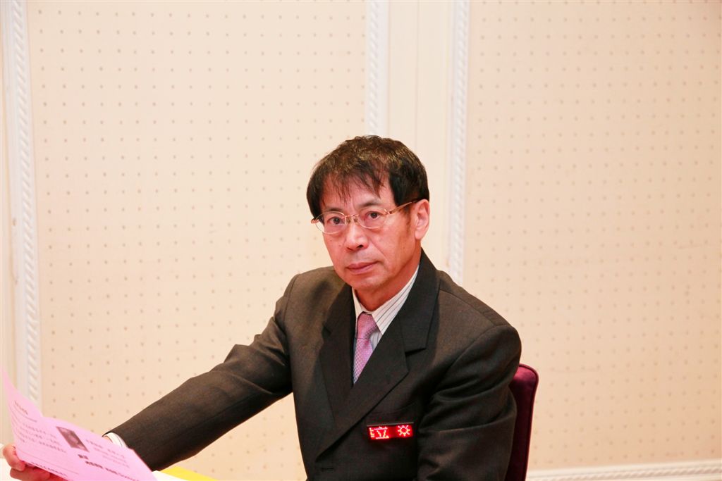 c084.jpg