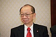 050.jpg
