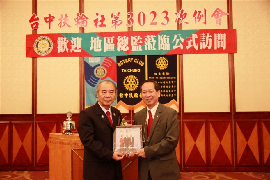 169.jpg