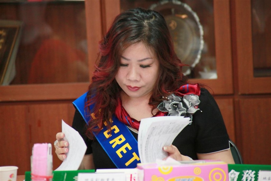 y022.jpg