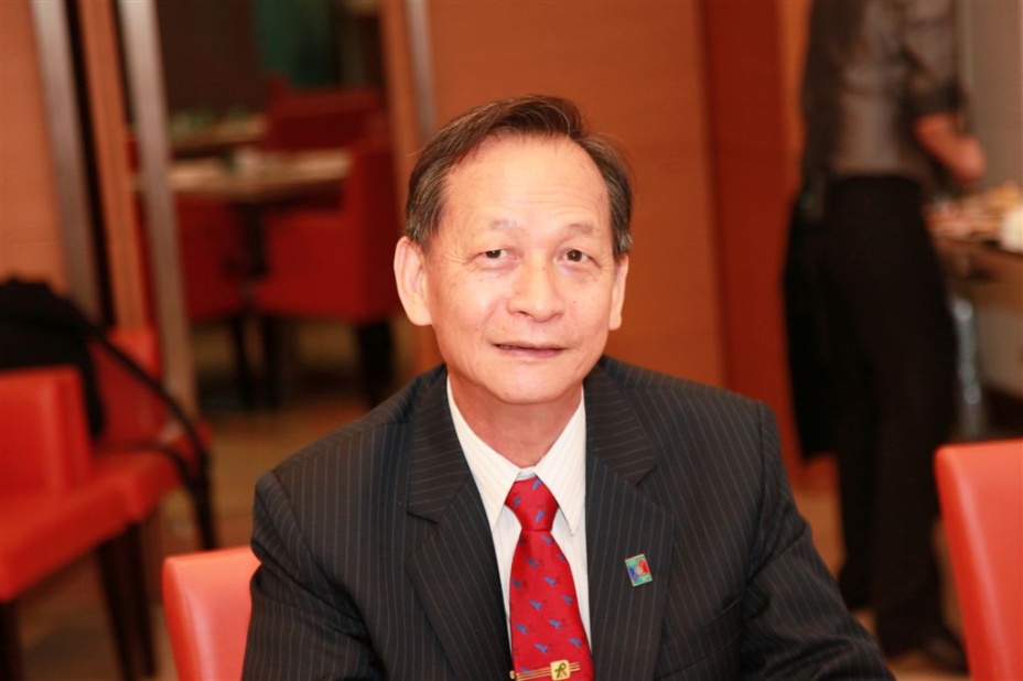 t006.jpg