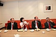 t037.jpg