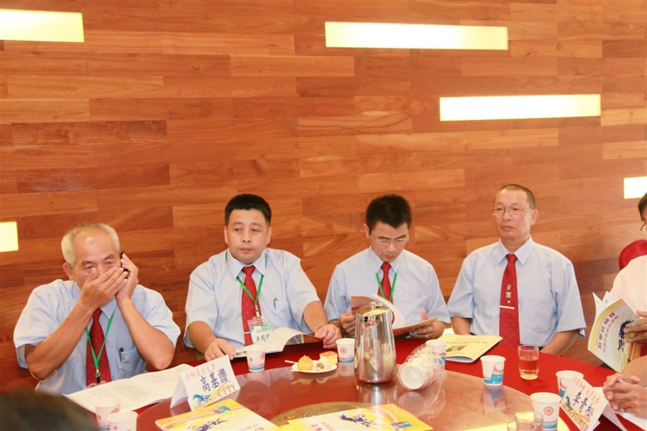 t075.jpg