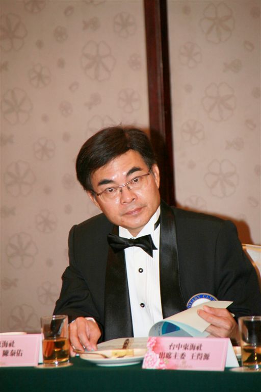 s063.jpg