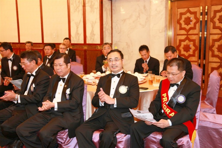 s176.jpg