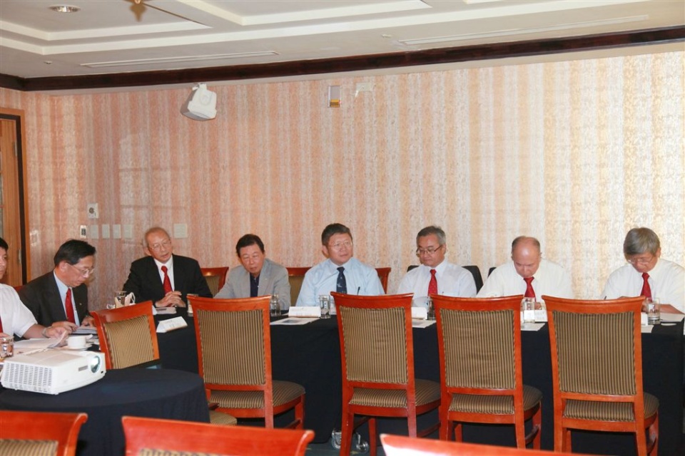 w027.jpg