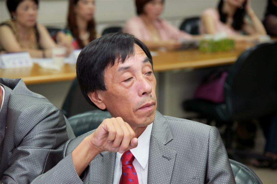 r166.jpg