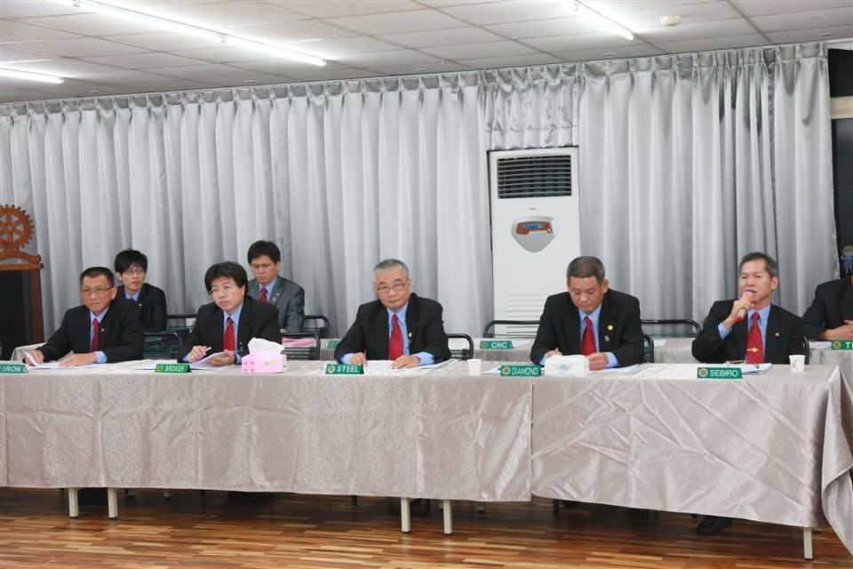 s010.jpg