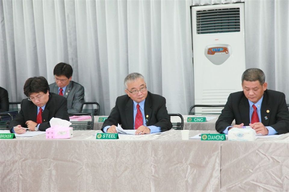 s013.jpg