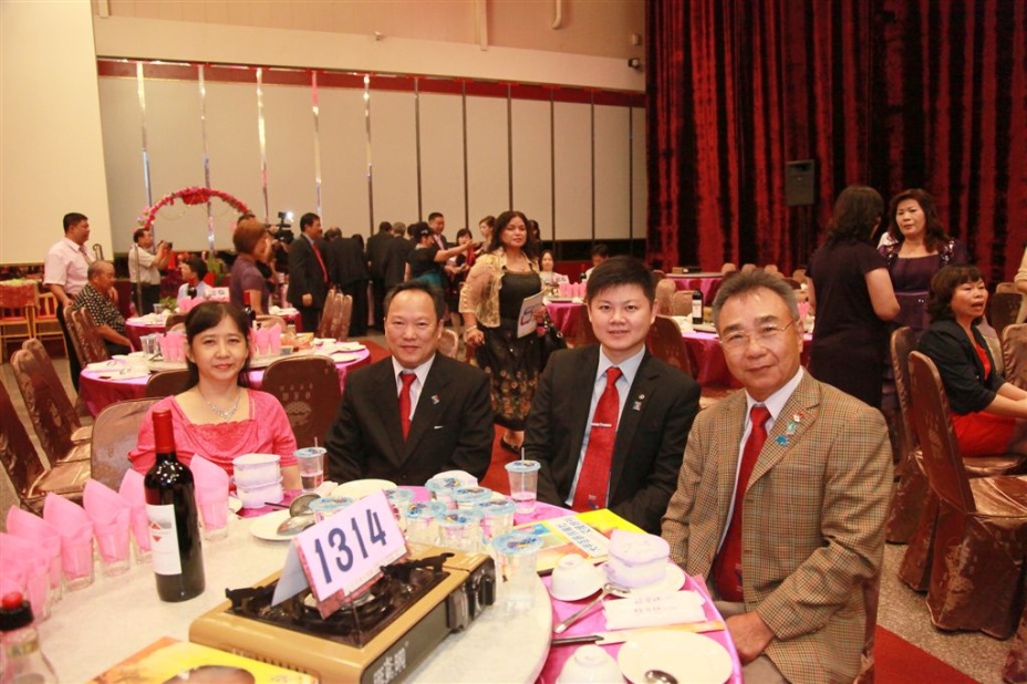 c010.jpg