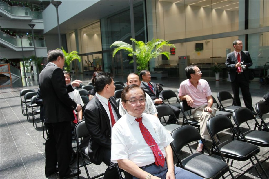 b014.jpg