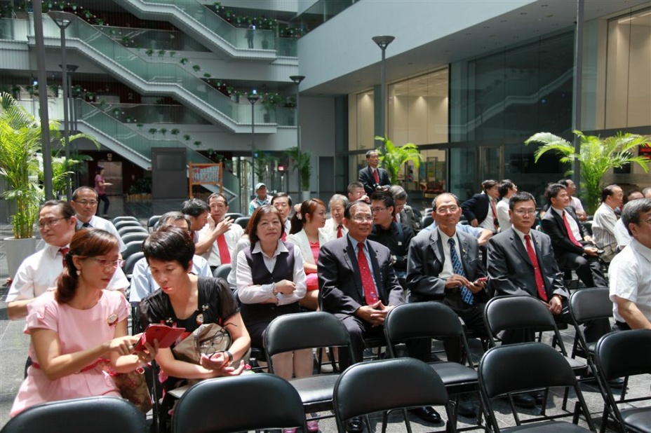 b018.jpg