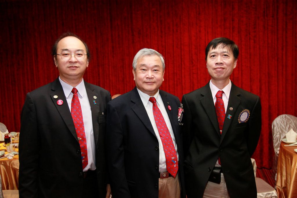 c033.jpg