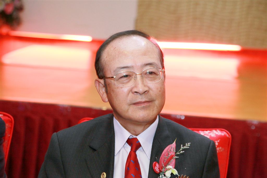 c102.jpg