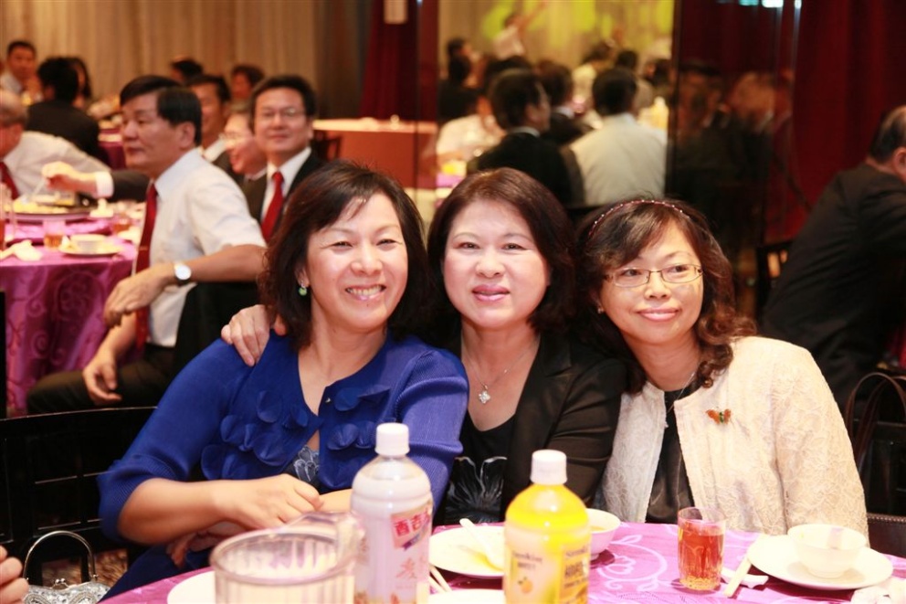 sg590.jpg