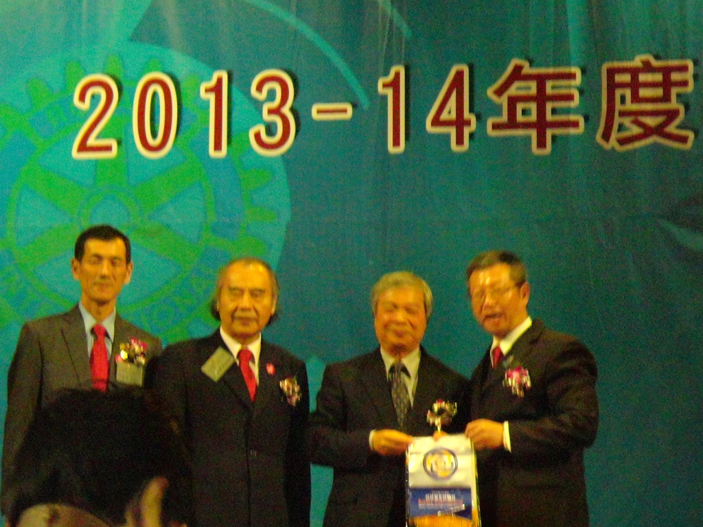 1043.jpg