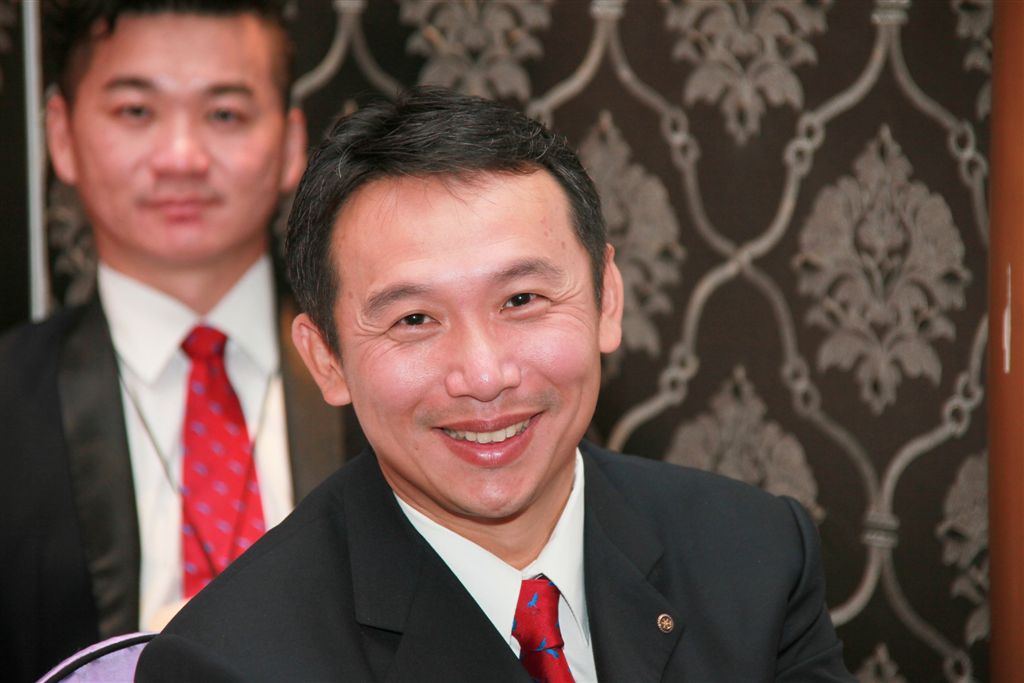 s319.jpg