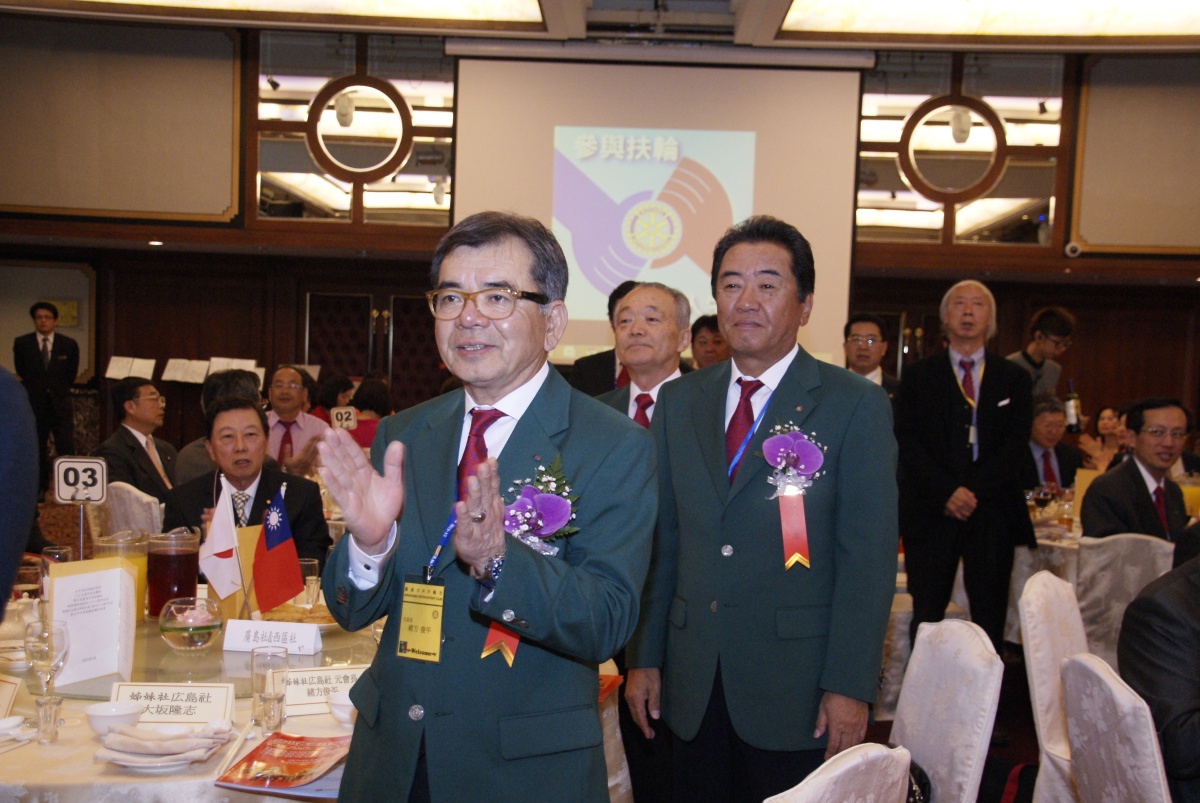2455.jpg