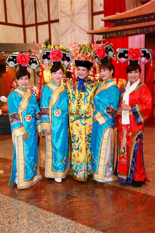 c017.jpg