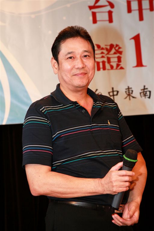 825.jpg
