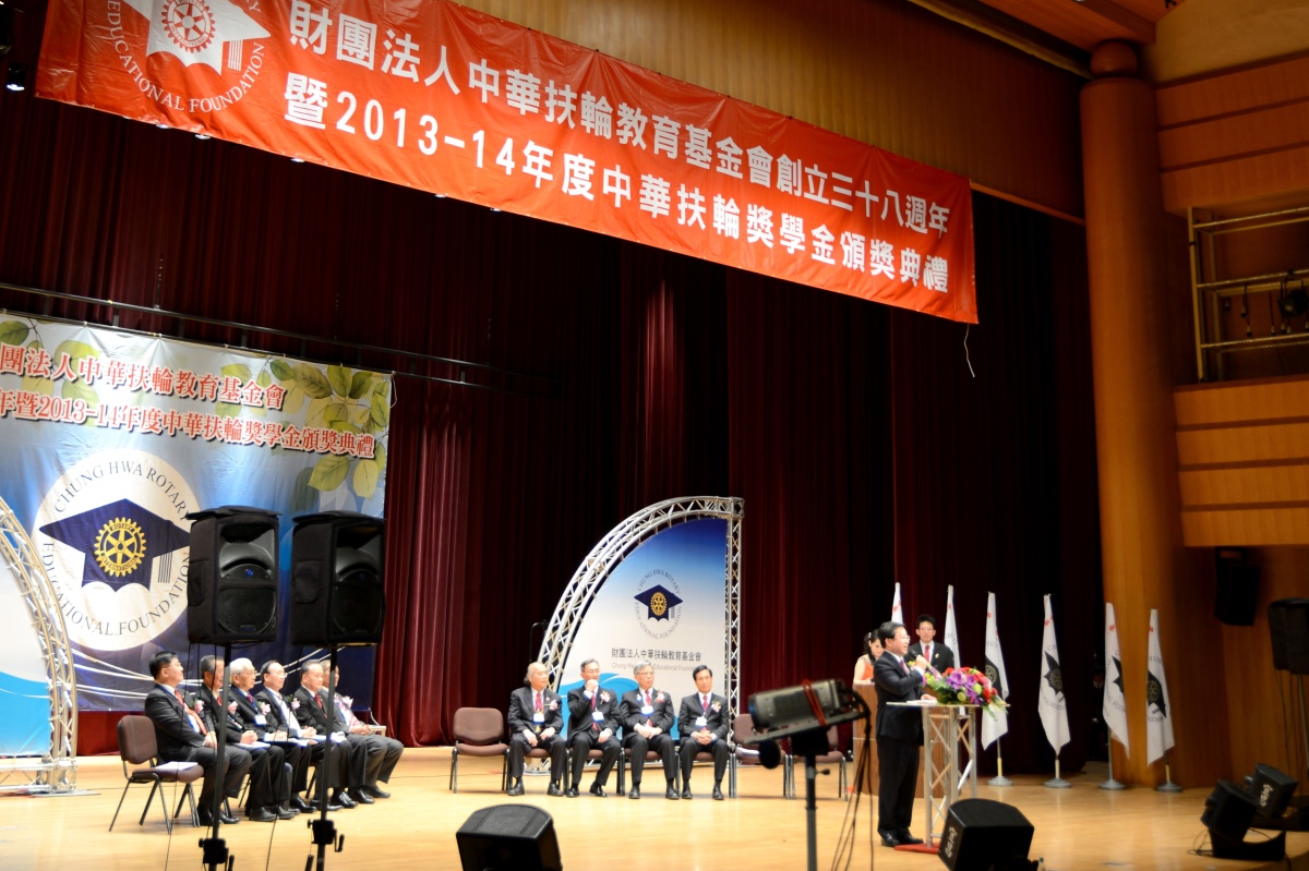 f030.jpg