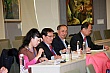 y080.jpg y080.jpg