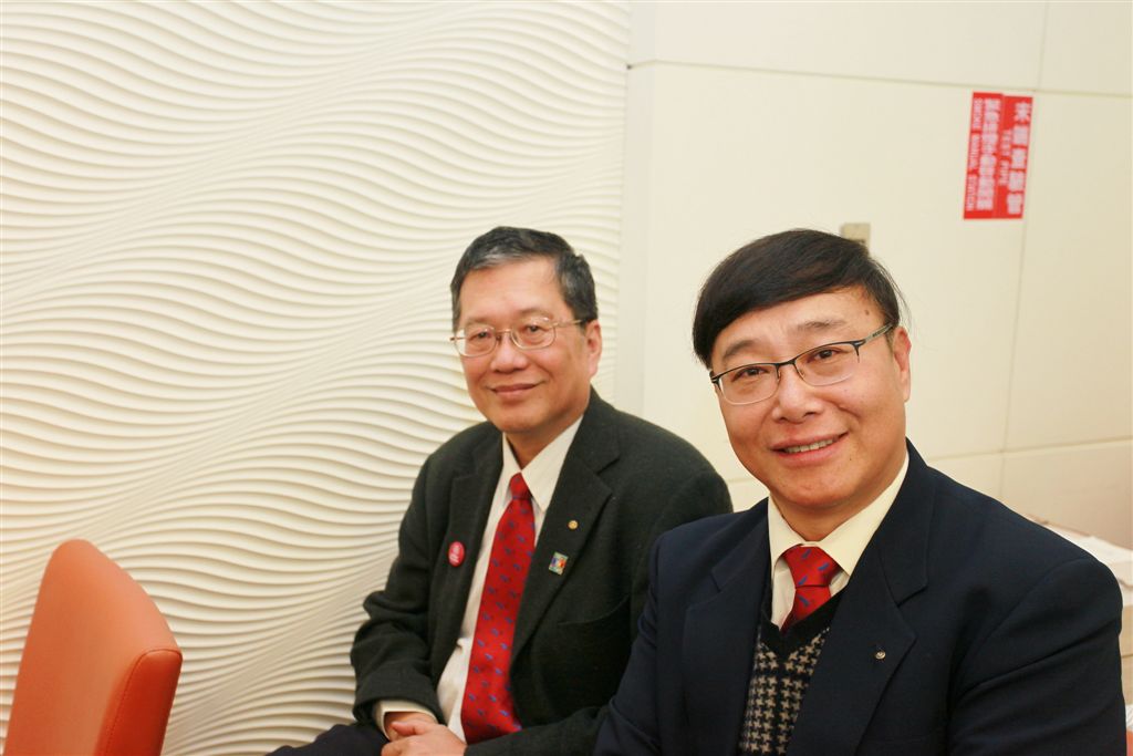 g025.jpg