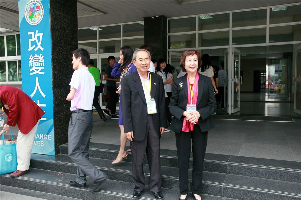 y05.jpg