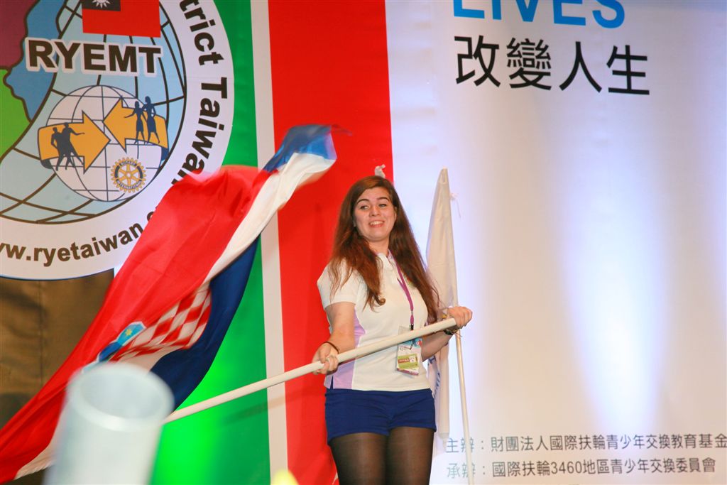 y160.jpg
