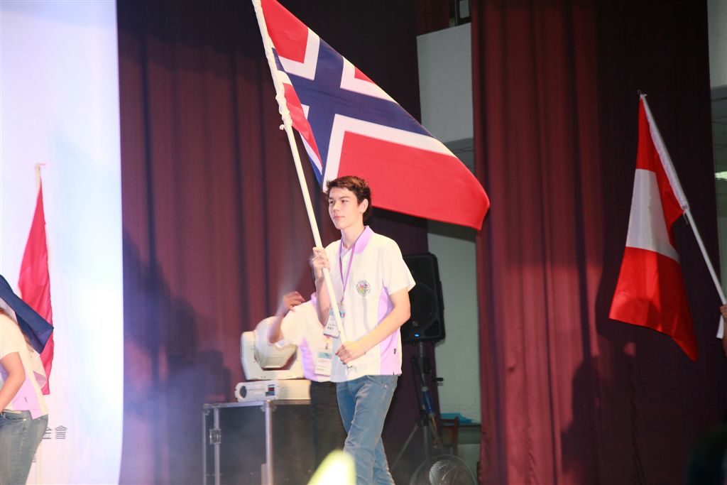 y192.jpg