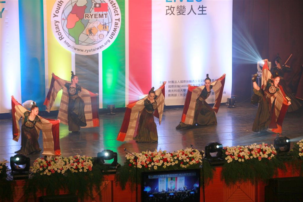 y813.jpg