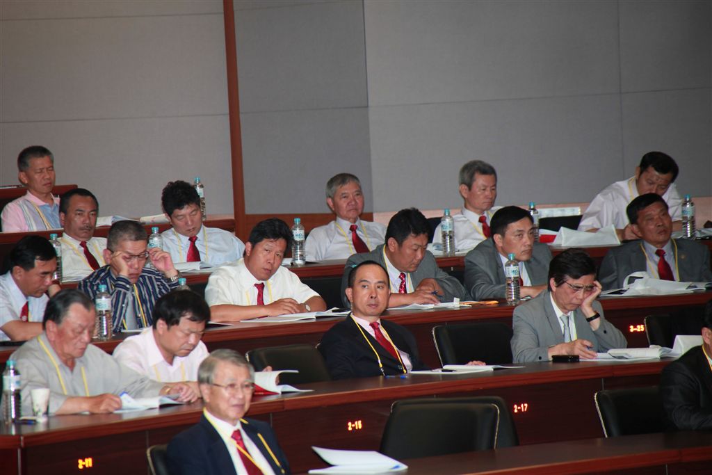 g015.jpg