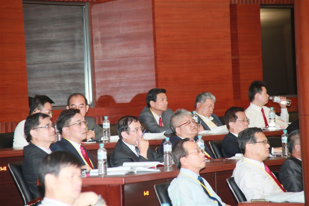 g145.jpg