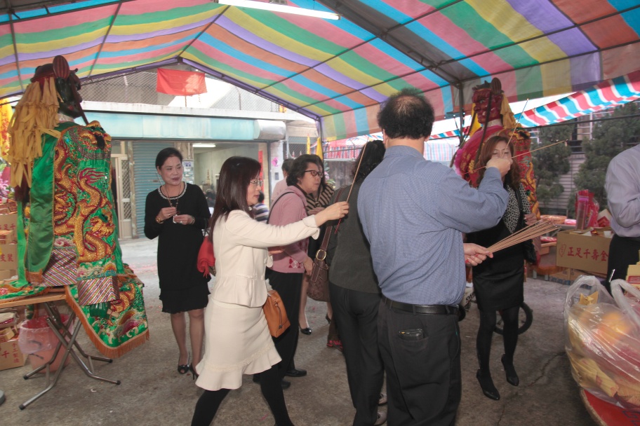 R176.jpg