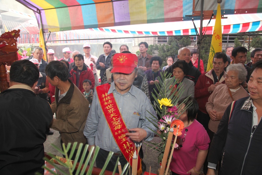 R285.jpg